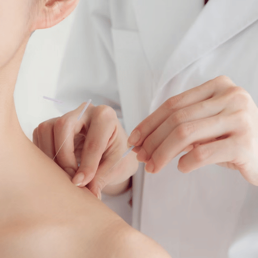 When to See a Licensed Acupuncturist (Safety, Red Flags, and What to Expect)